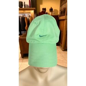 Nike Adjustable‎ Golf Hat Cap Mint Green Swoosh Logo One Size